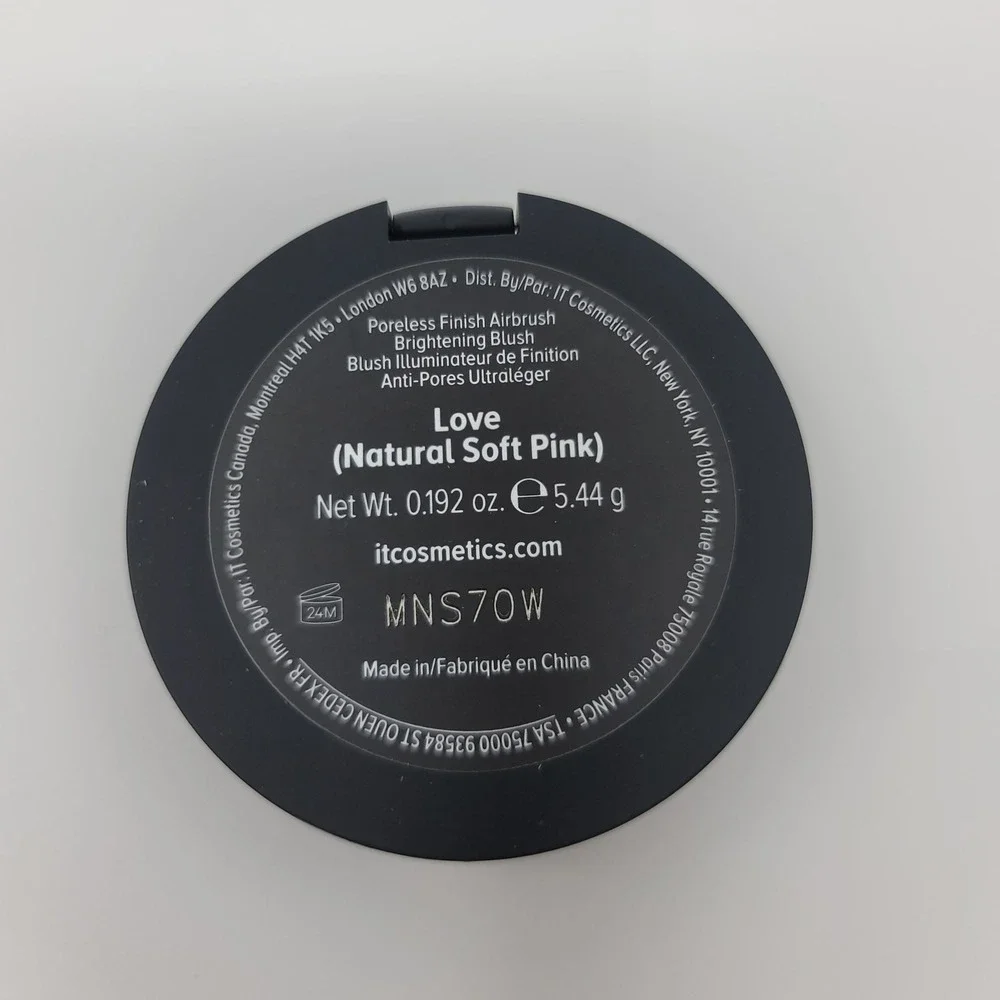 IT Cosmetics Bye Bye Pores Airbrush Blush 0.192 oz‎ Love Natural Soft Pink New